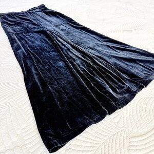 VTG 90s Grunge Black Velvet Silk Pleated Witchy Whimsigoth Maxi Skirt | Chicos S